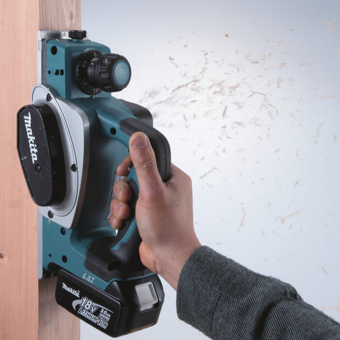 MAKITA STRUG DO DREWNA 82MM AKU 18V DKP180RTJ - obrazek 2